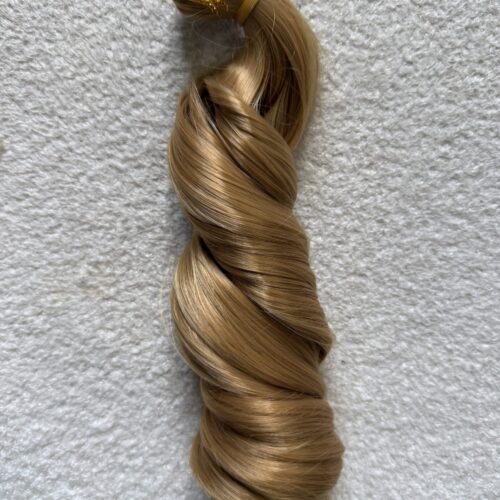 Champagne Blonde